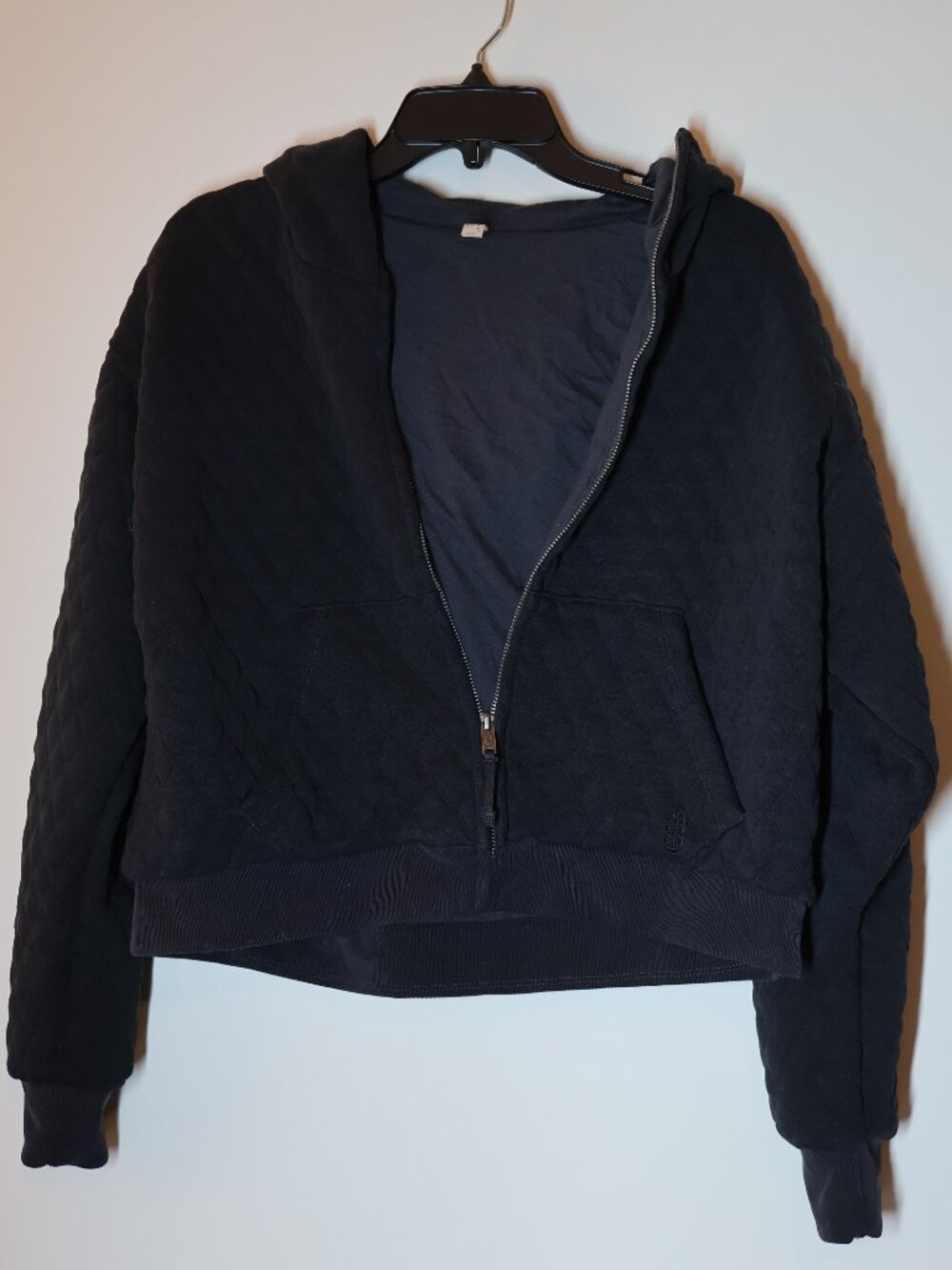 Free People Movement Size XS Black Waffle Full Zip Jacket Comfy, Cozy